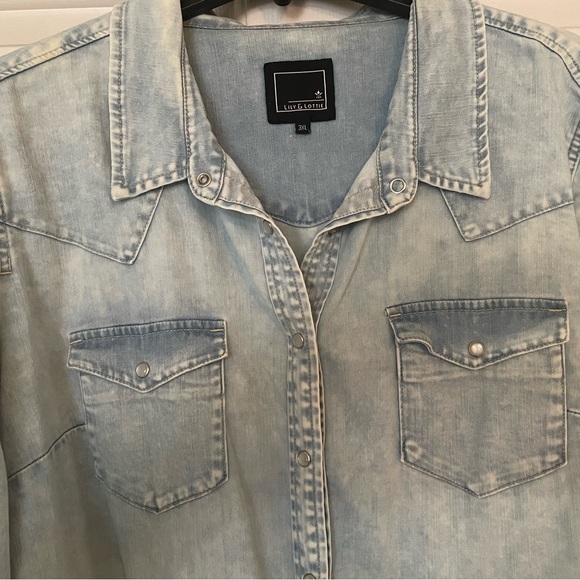 Lily & Lottie denim snap button down - Picture 2 of 5